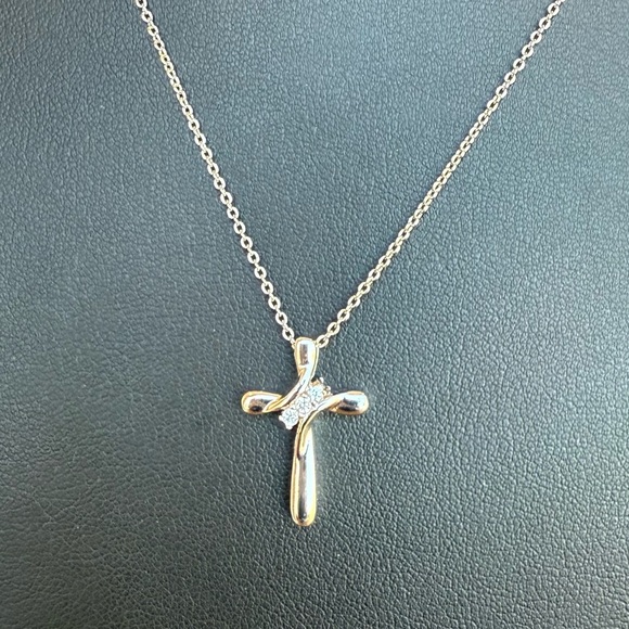 Beautiful Silver Tone Delicate Cross Pendant Necklace with 3 CZ Accents - Picture 5 of 10